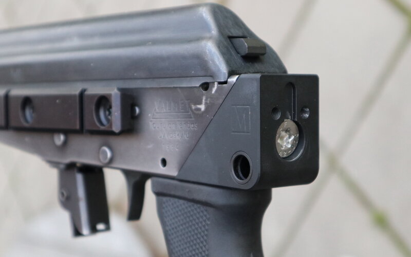 AK2.0-peräadapteri